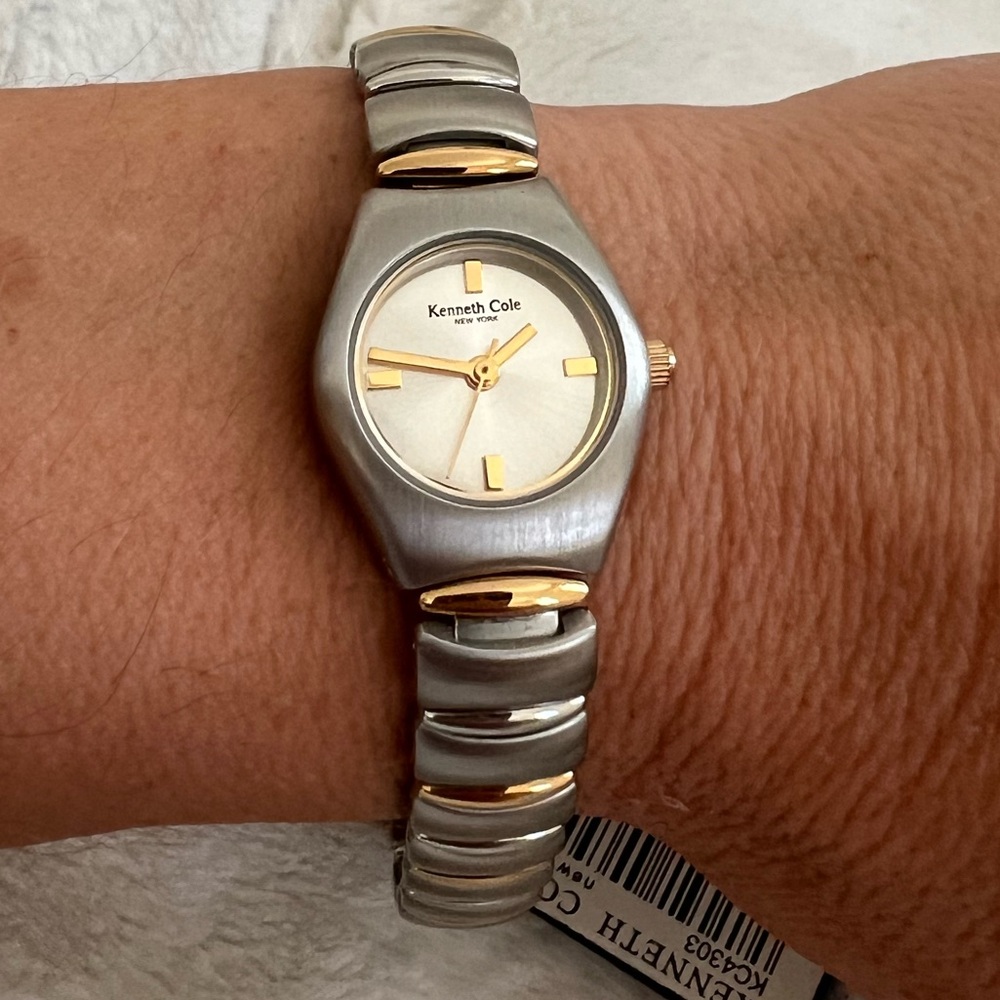 NWT Authentic Vintage Kenneth Cole New York 2-Tone Women’s Stainless Steel Watch